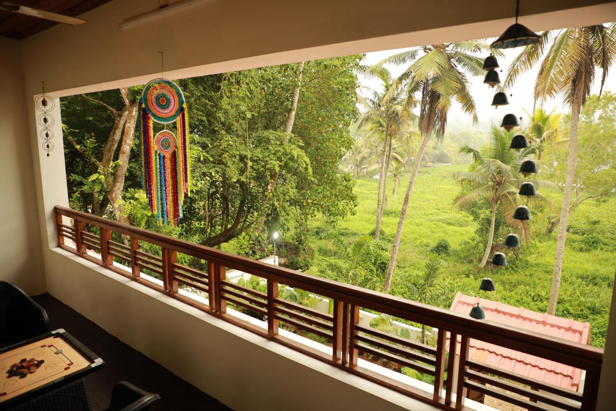 Kovalam Lake View Villa Vellayani Bagian luar foto