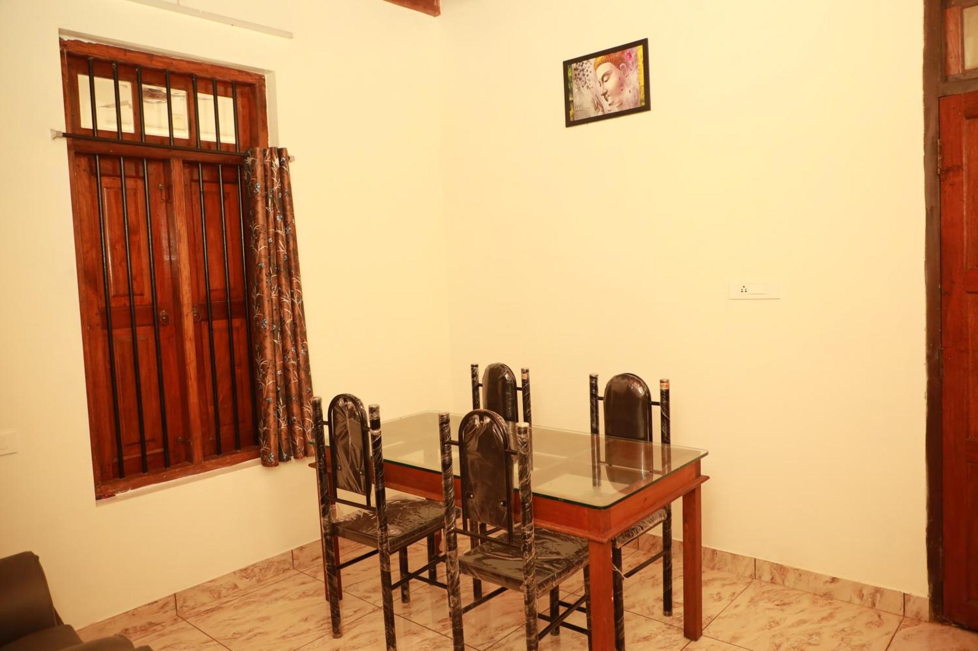 Kovalam Lake View Villa Vellayani Bagian luar foto
