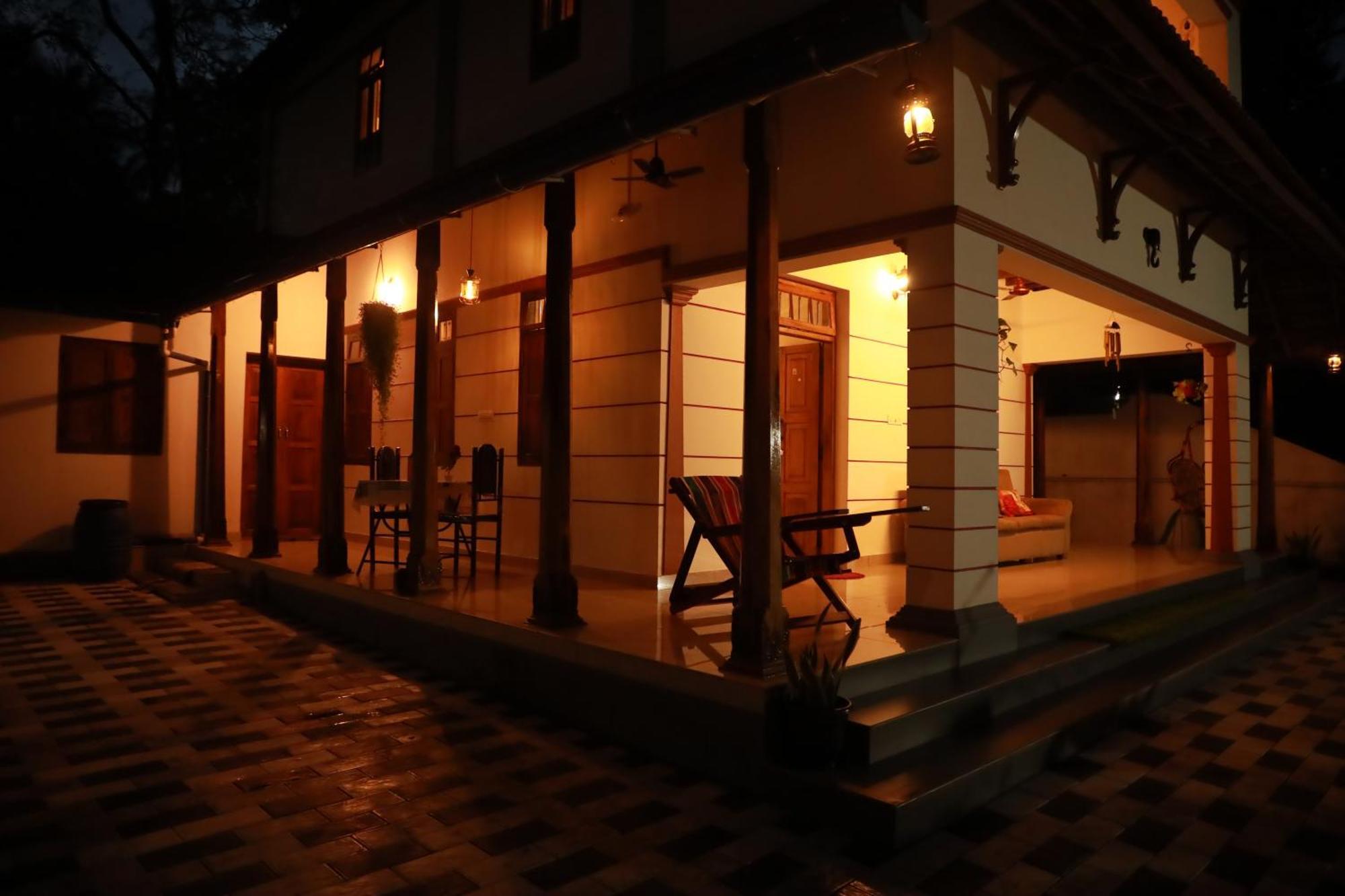 Kovalam Lake View Villa Vellayani Bagian luar foto