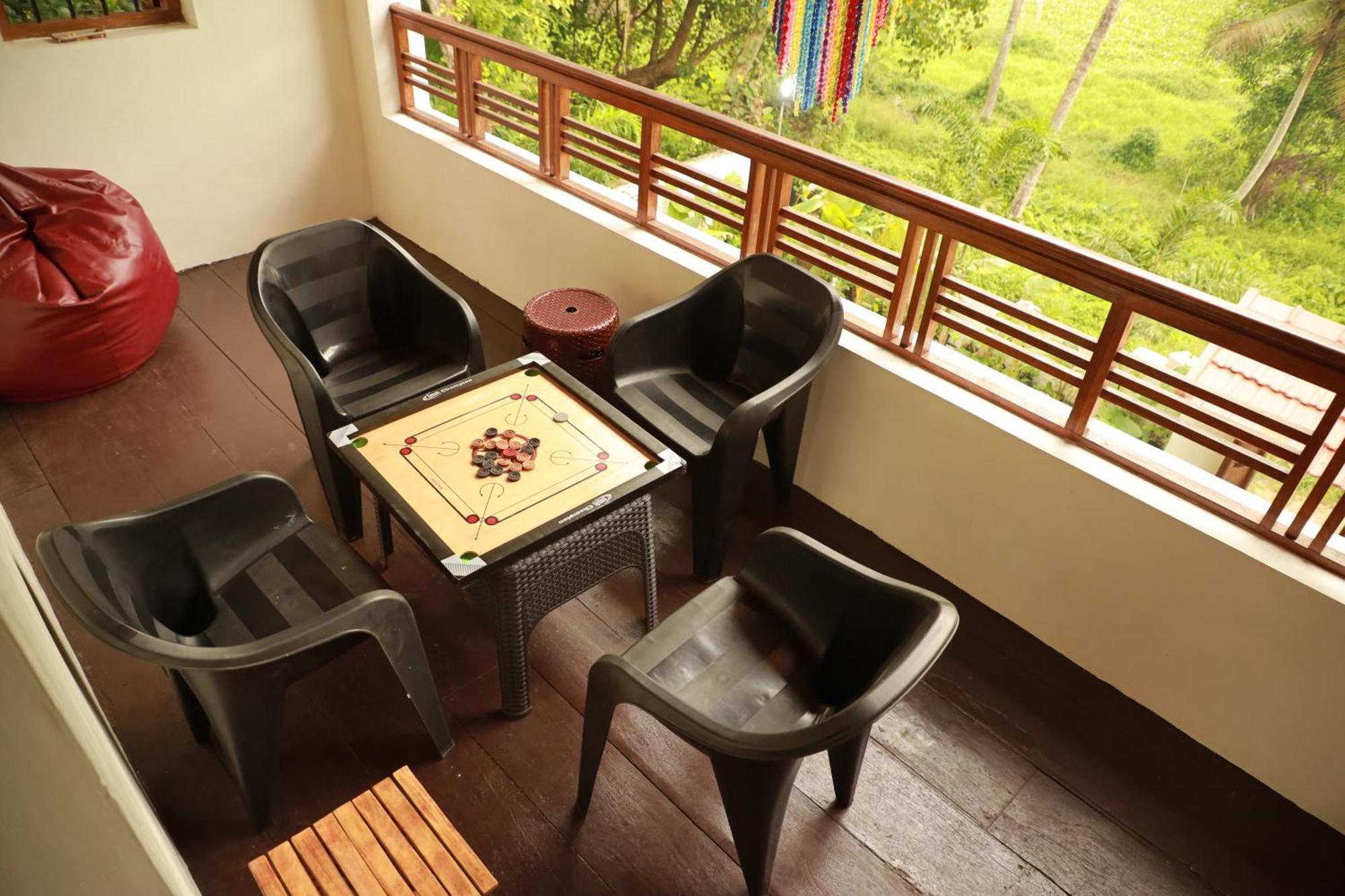 Kovalam Lake View Villa Vellayani Bagian luar foto